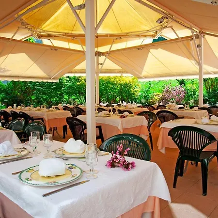Les Bergeronnettes Hotel Champagneux
