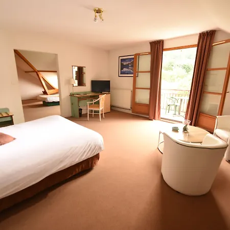 Les Bergeronnettes Hotel 3*
