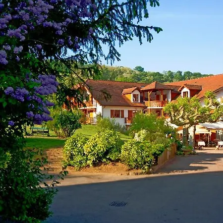 Otel Les Bergeronnettes 3*
