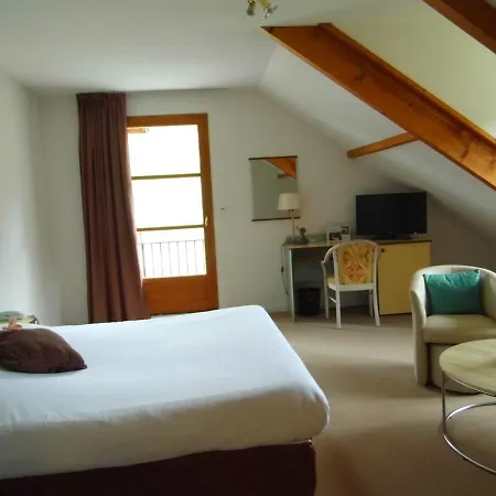 Les Bergeronnettes Otel Champagneux